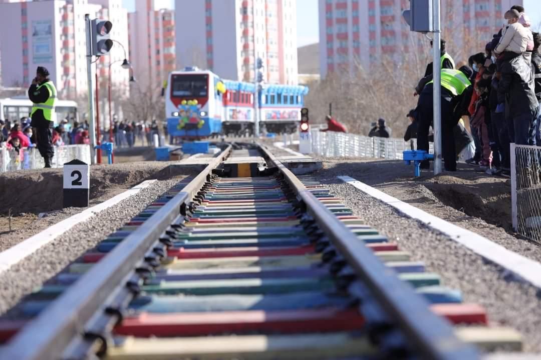 몽골 최초의 '어린이 철도'는 D.Jigjidnyamaa의 이름으로 명명.jpg