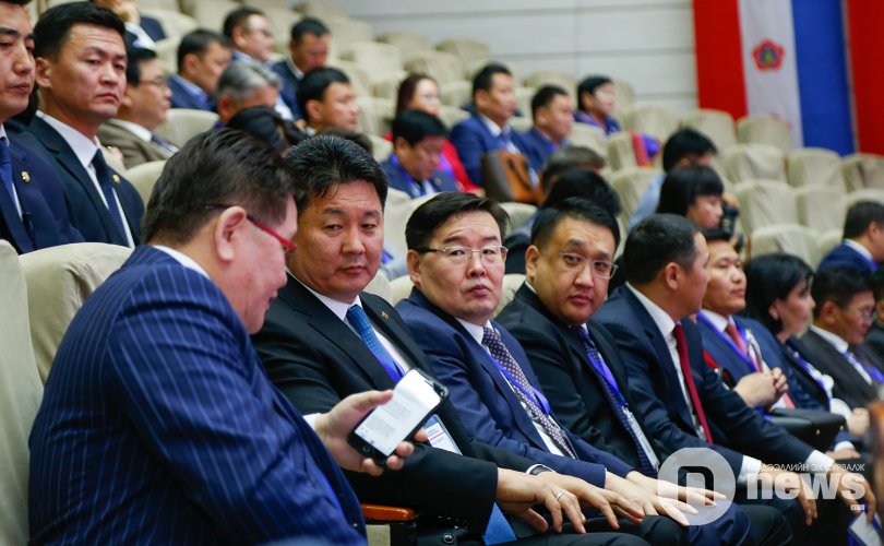 몽골인민당은 실업과 위기에서 벗어나기 위해 무엇을 약속했는가.jpg