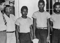 70년 만에 회복된 ‘사법정의’… 희대의 인종차별 피해자들 사면